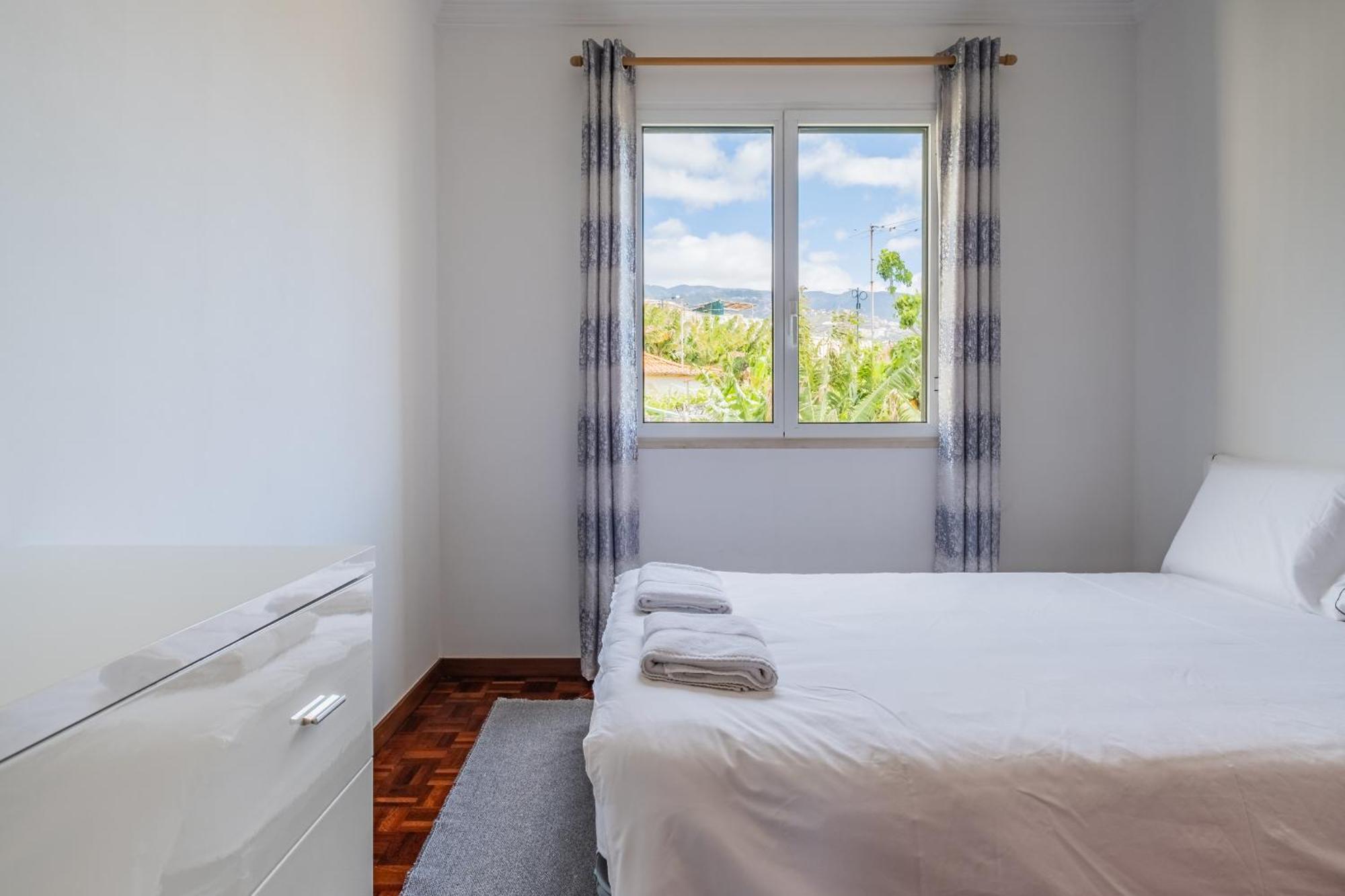 Sea View - By Wehost Apartment Camara de Lobos Ngoại thất bức ảnh