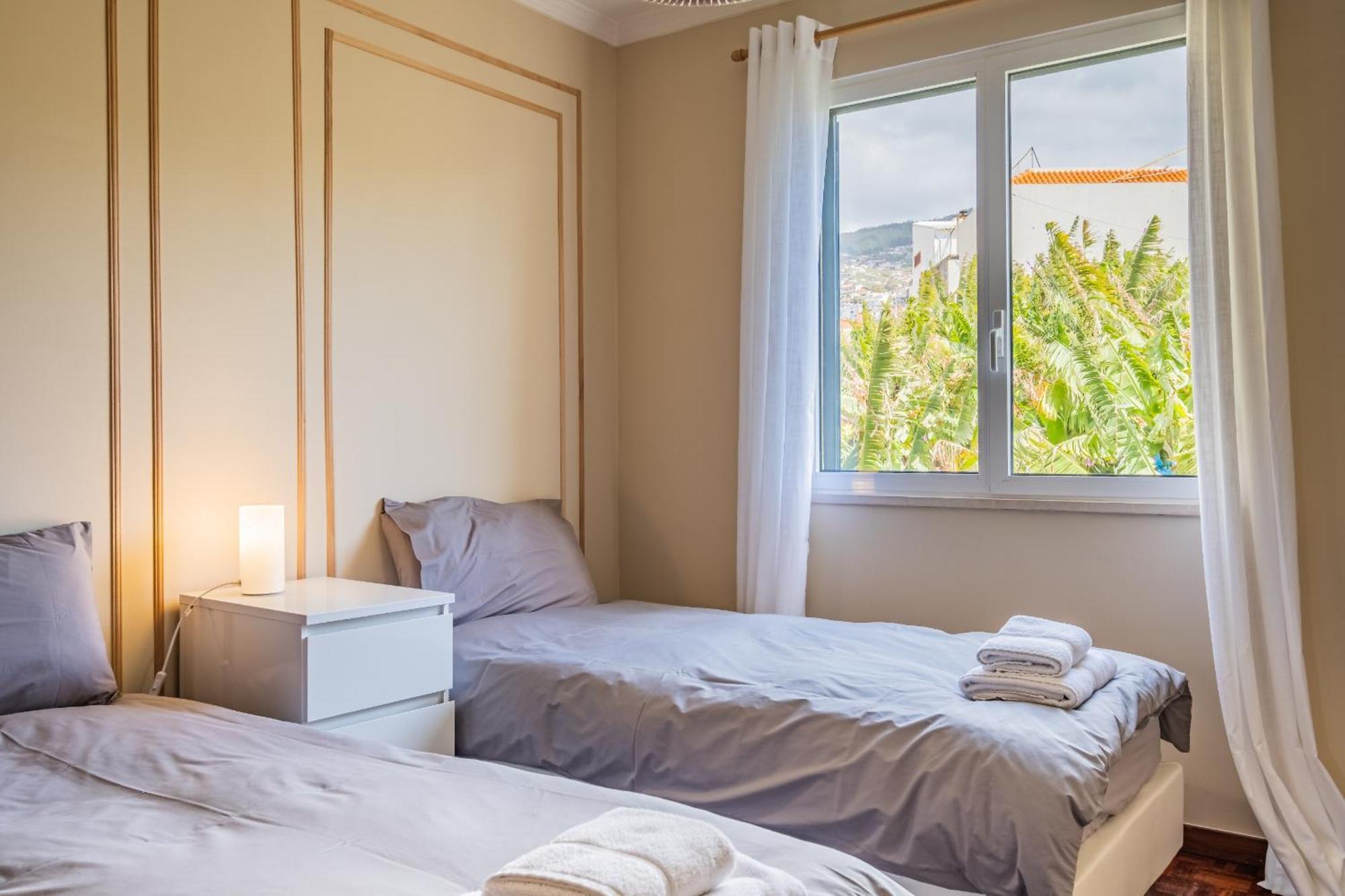 Sea View - By Wehost Apartment Camara de Lobos Ngoại thất bức ảnh