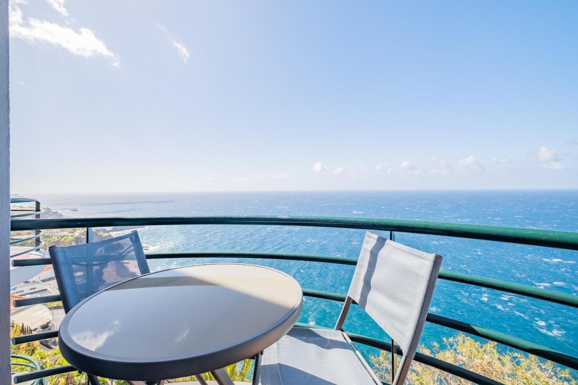 Sea View - By Wehost Apartment Camara de Lobos Ngoại thất bức ảnh